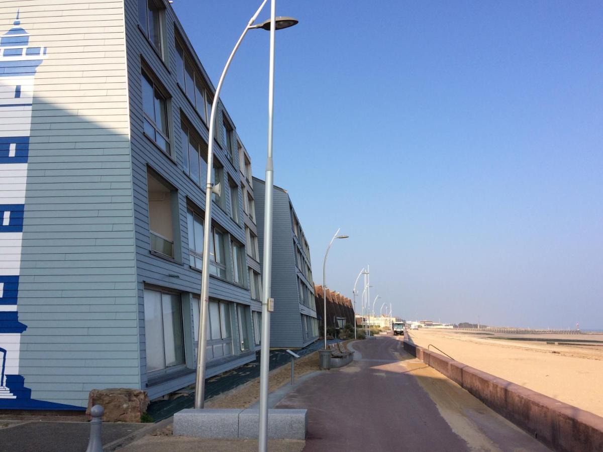 Appartement T2 Avec Vue Sur Mer Directe ! Courseulles-sur-Mer Kültér fotó